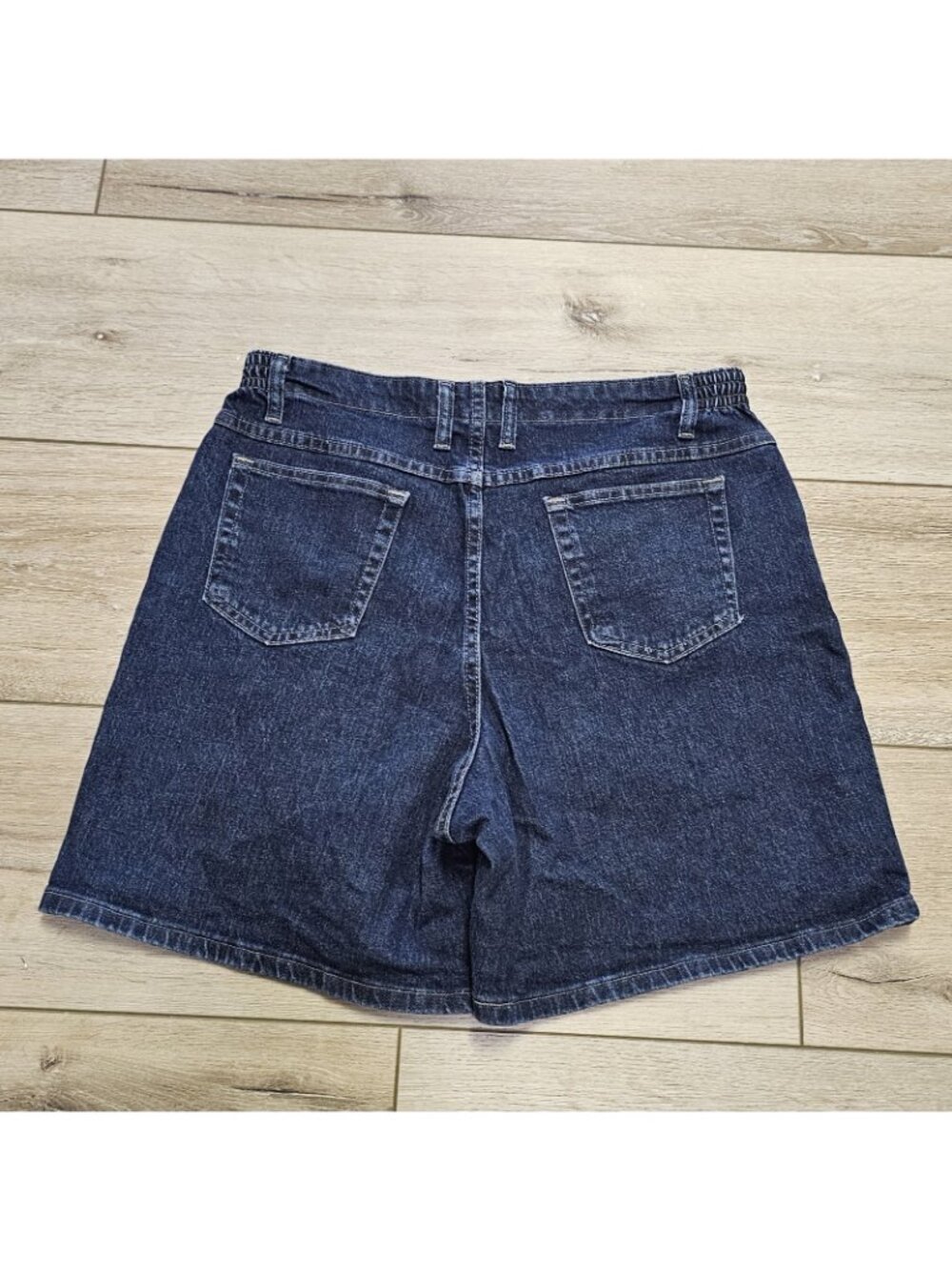 Lee Women's Side Elastic Denim Shorts Size 16 Medium Dark Wash Comfort Stretch - Picture 2 of 9
